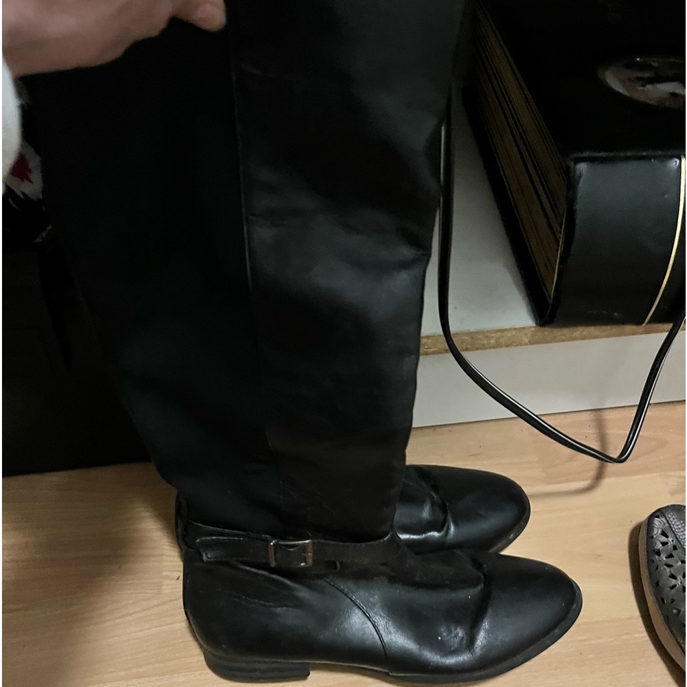 Gently used women’s designer boots